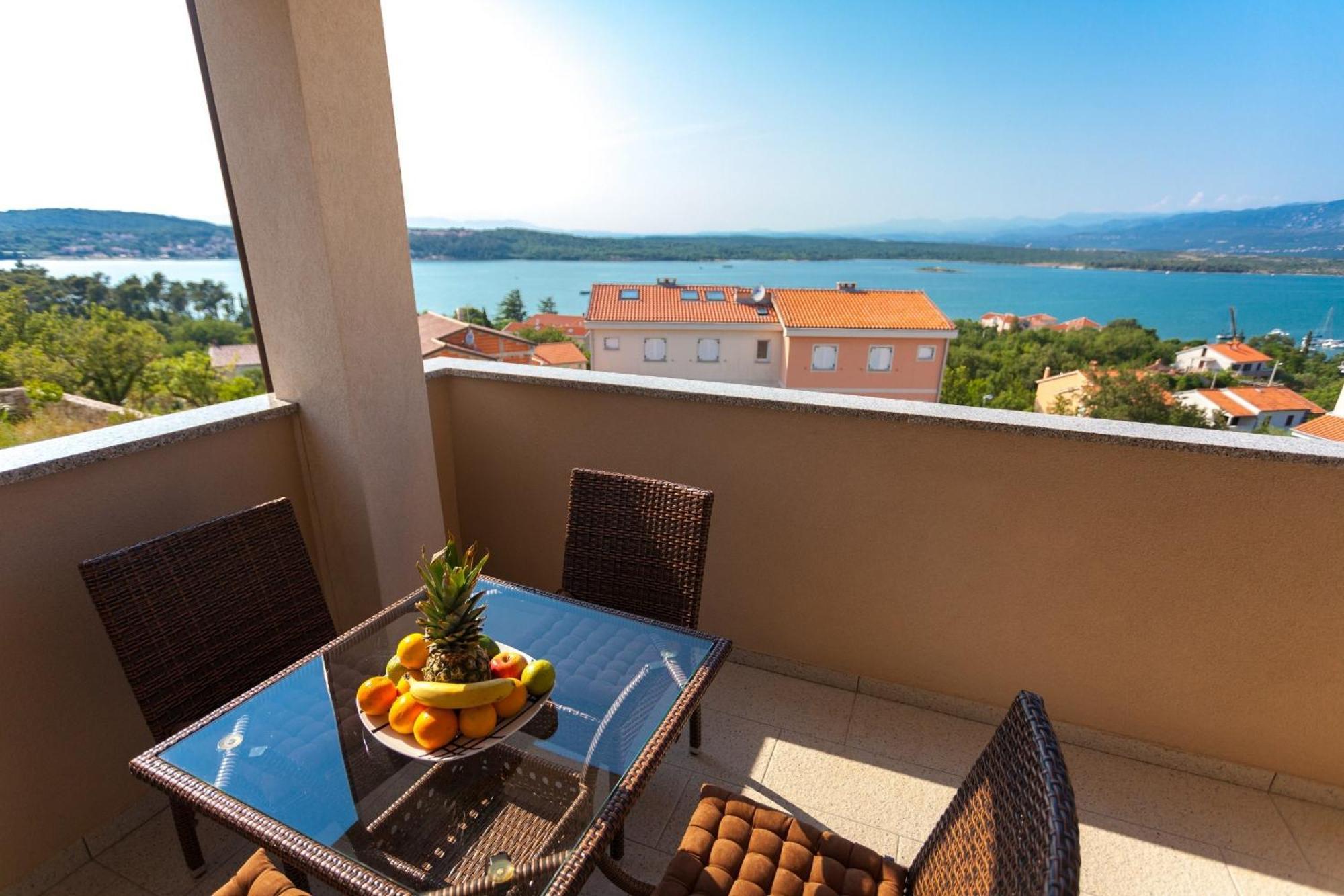 Luxury Villa Allen With Pool Klimno Room photo