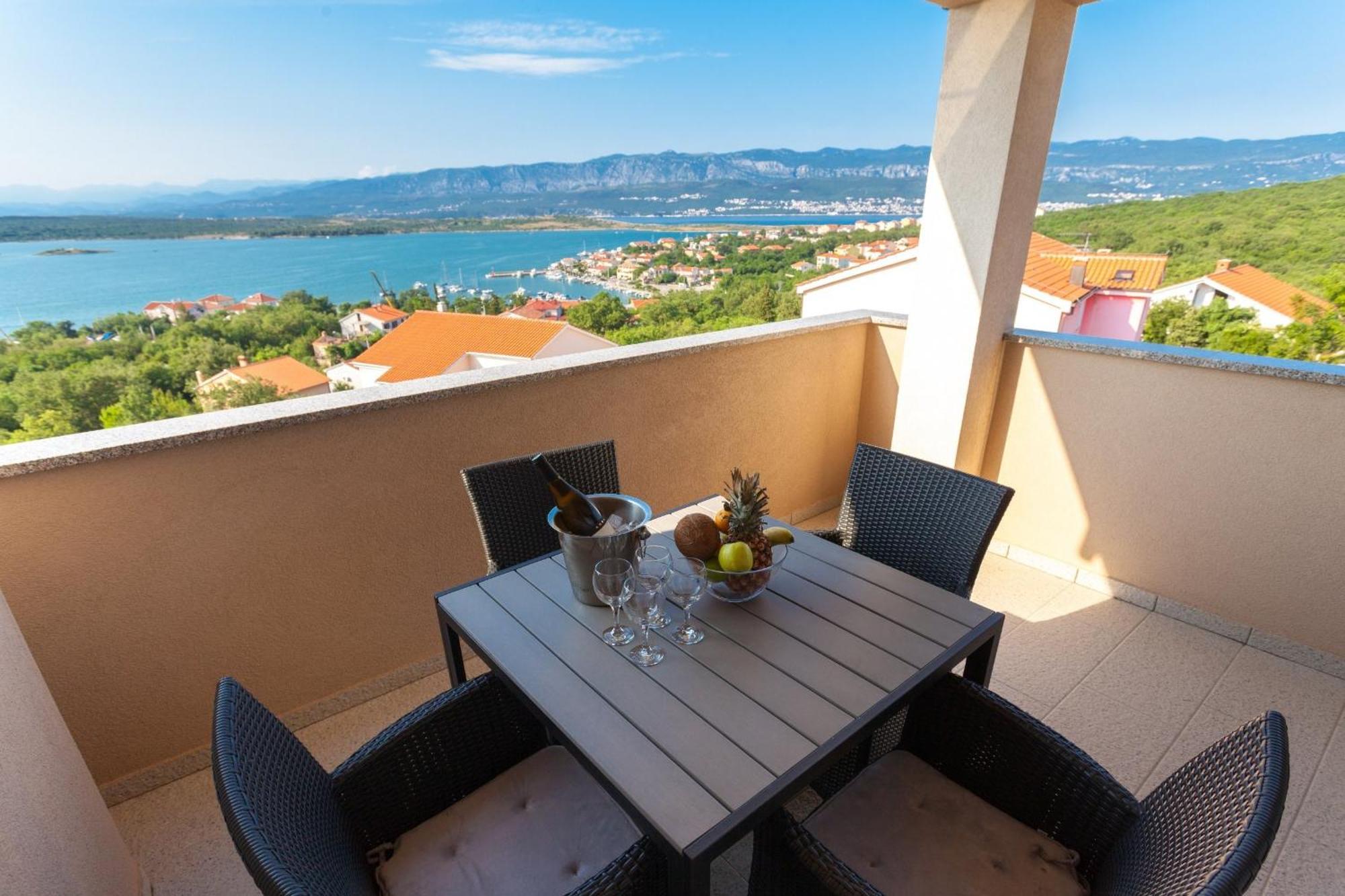 Luxury Villa Allen With Pool Klimno Room photo